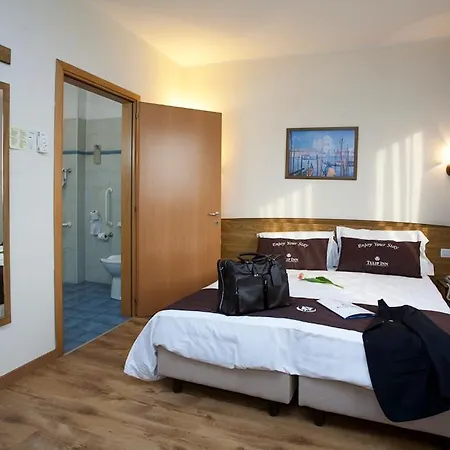 Tulip Inn Padova-3