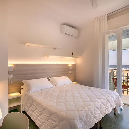 Hotel Sanremo-3