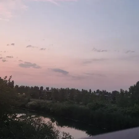 Laguna B&B-2