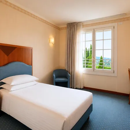 Phi Hotel Astoria-2