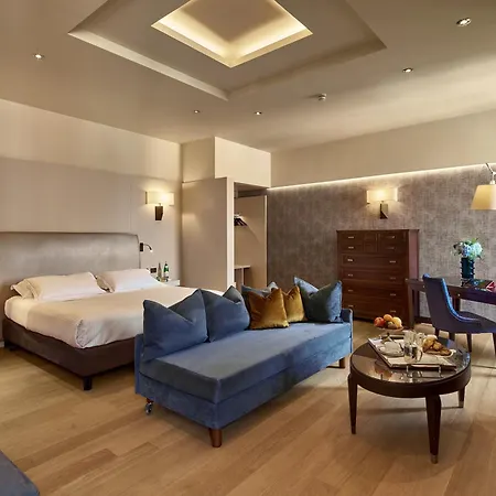 Hotel Accademia-2