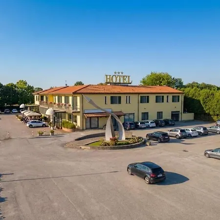 Gran Delta River & Nature Hotel-3