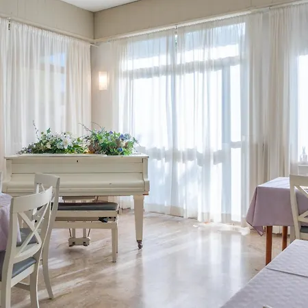 Hotel La Carica-3