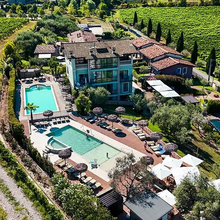 Bertoletta Village Apartments-3