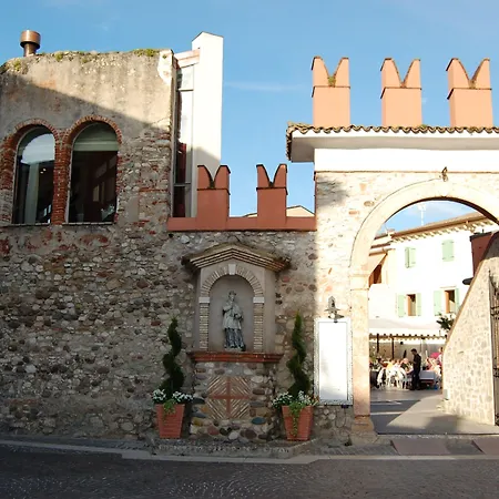 Corte San Luca Apartments-2