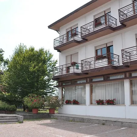 Albergo Ristorante Cima I Pra'-3