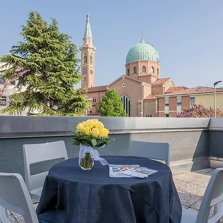Casa Lucia Valentini Terrani-2
