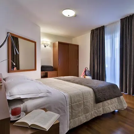 Hotel Lo Zodiaco-2