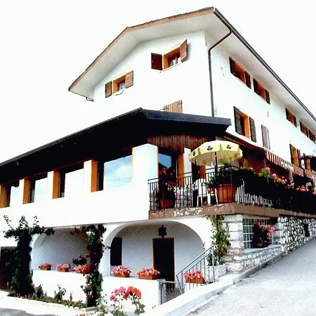 Albergo Al Pino-2