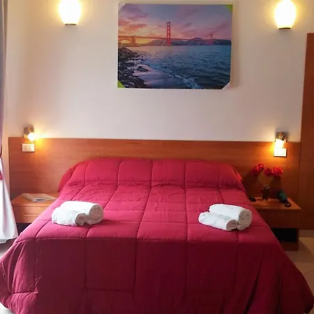 Venice Airport Room-2