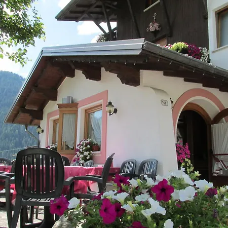 Hotel Garnì Miramonti-3