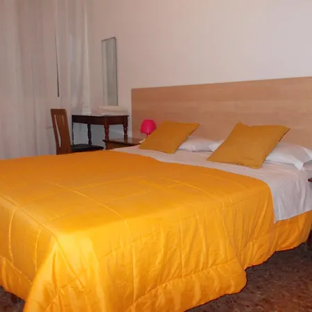 Big Brother Bed & Rooms-3
