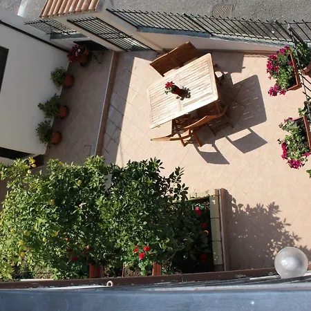 Casa Ines Fronte Lago-3