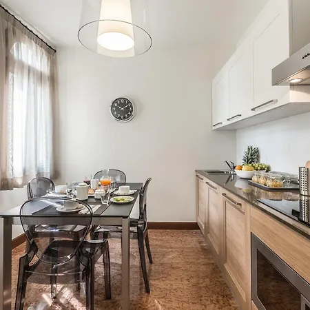 Ca' Del Monastero 5 Collection Apartment For 4 Guests-2