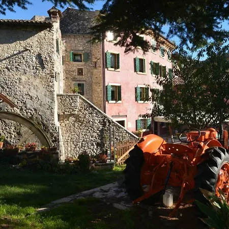 ANTICA CORTE AL MOLINO di Roberto Mazzi Winery- Adults Only-2