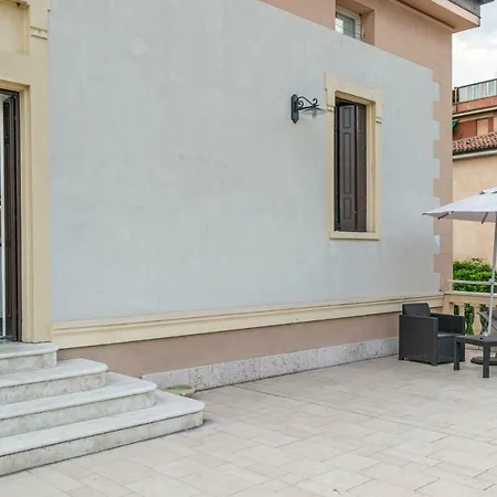 Juliet House-2