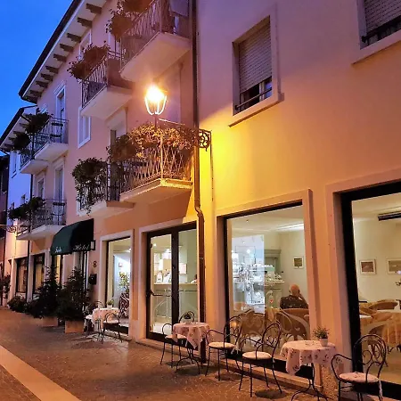 Albergo Fiorita-2
