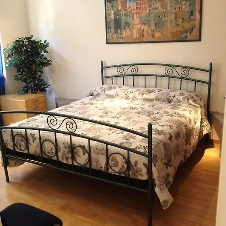 Juliet Room-3