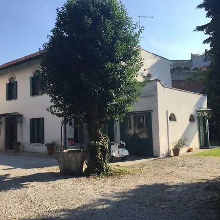 Casa Lunia Guesthouse-3
