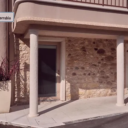Domus Mea Rooms-3