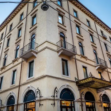 Boutique Hotel Touring-3