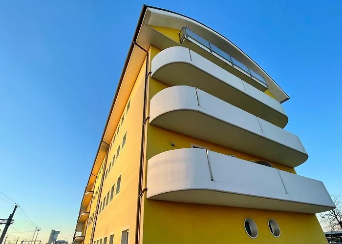 Mestre hotels near Chiesa di San Rocco