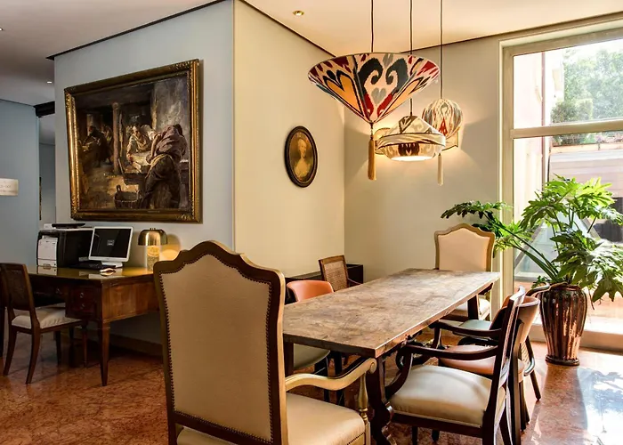 Hotéis perto de Verona Teatro Filarmonico