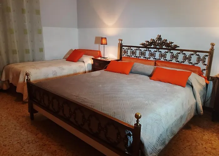 Big Brother Bed & Rooms Treviso
