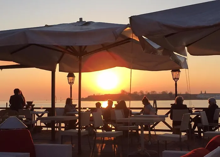 Hotéis perto de Igreja de São Pantaleão