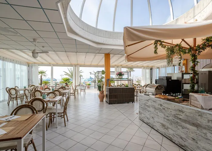 Hotel La Brezza Frontemare Jesolo