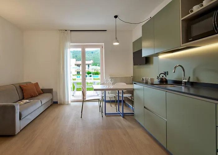Residence Corte Delle Rose Garda 
