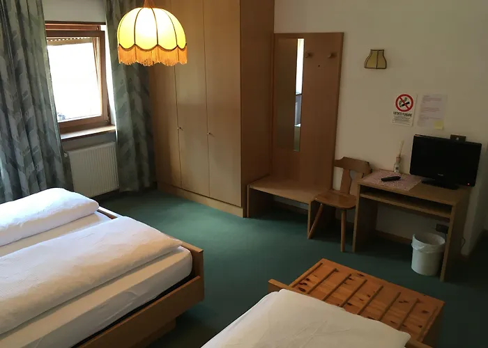 Hotel Garni Astor Arraba