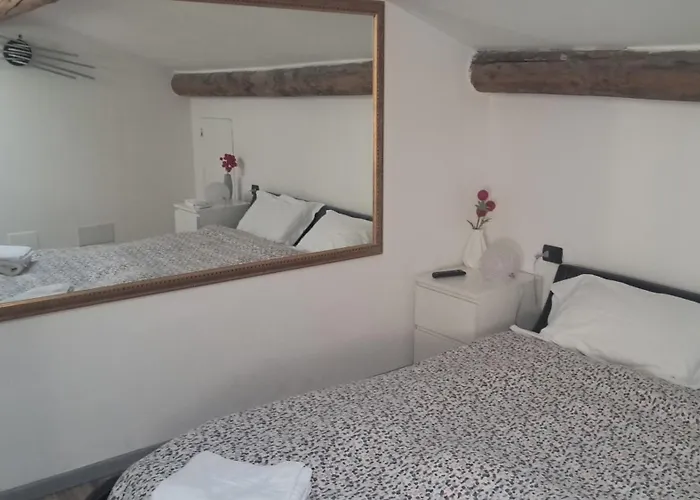 Room In Arena In Fiera Verona