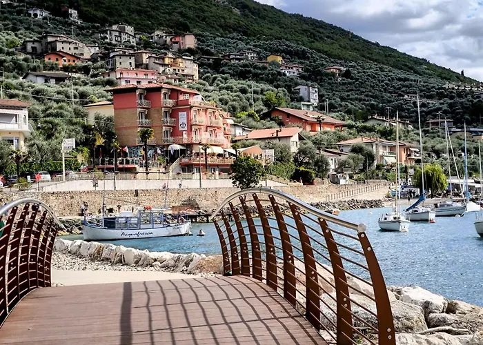 Hotel Firenze 3 Stelle Superior Brenzone sul Garda