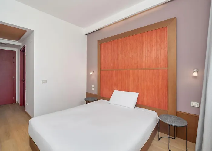Padova hotels near Piazza delle Erbe