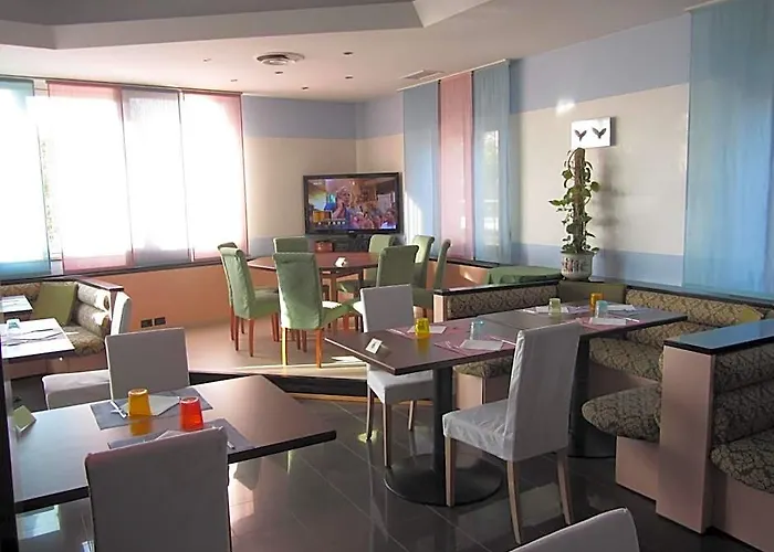 Caldogno Hotels