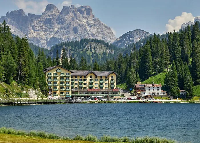 Misurina Hotels