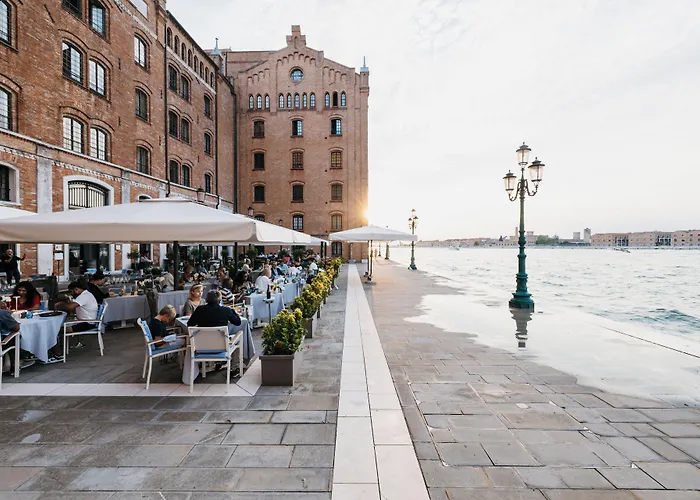 Casino Hotels in Venice near Basilica di San Marco