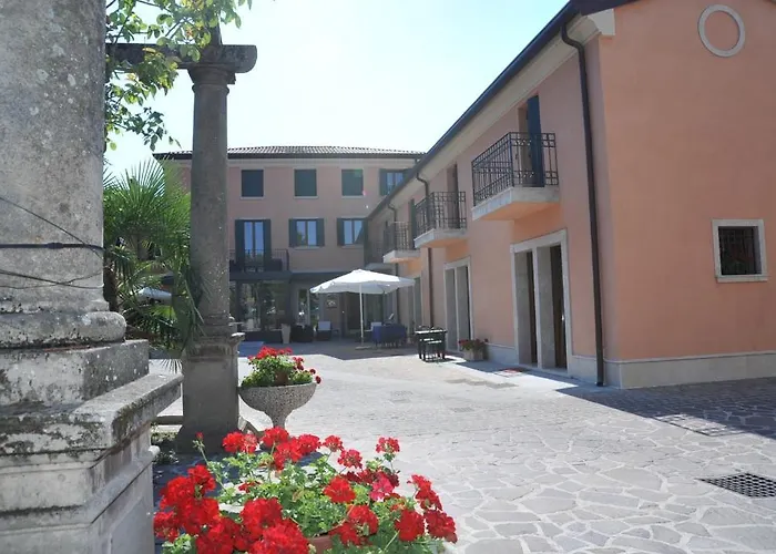 Hotels in Adria