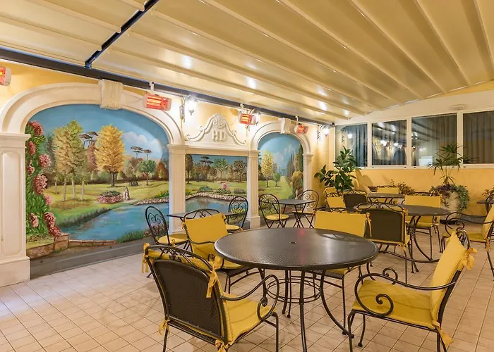 Vicenza hotels near Saint Lorenzo Church in Vicenza