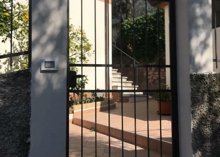 Casa Ines Fronte Lago Brenzone sul Garda