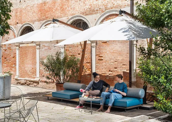 Hotéis perto de Palazzo Labia