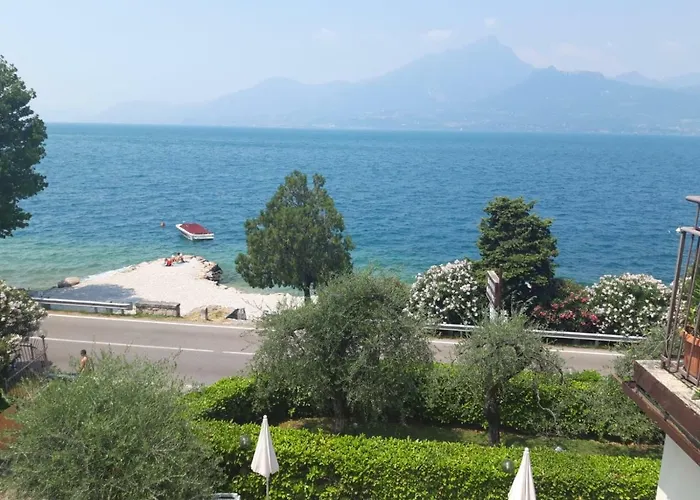 B&B Hotel Delle Rose Torri Del Benaco